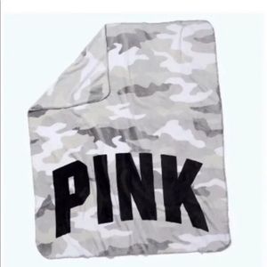 NEW VS Pink blanket